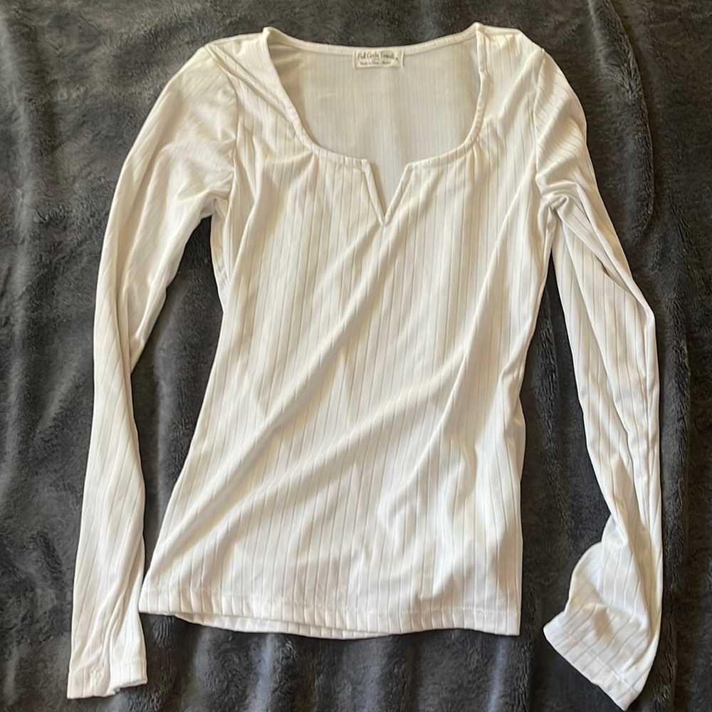 Women’s long sleeve